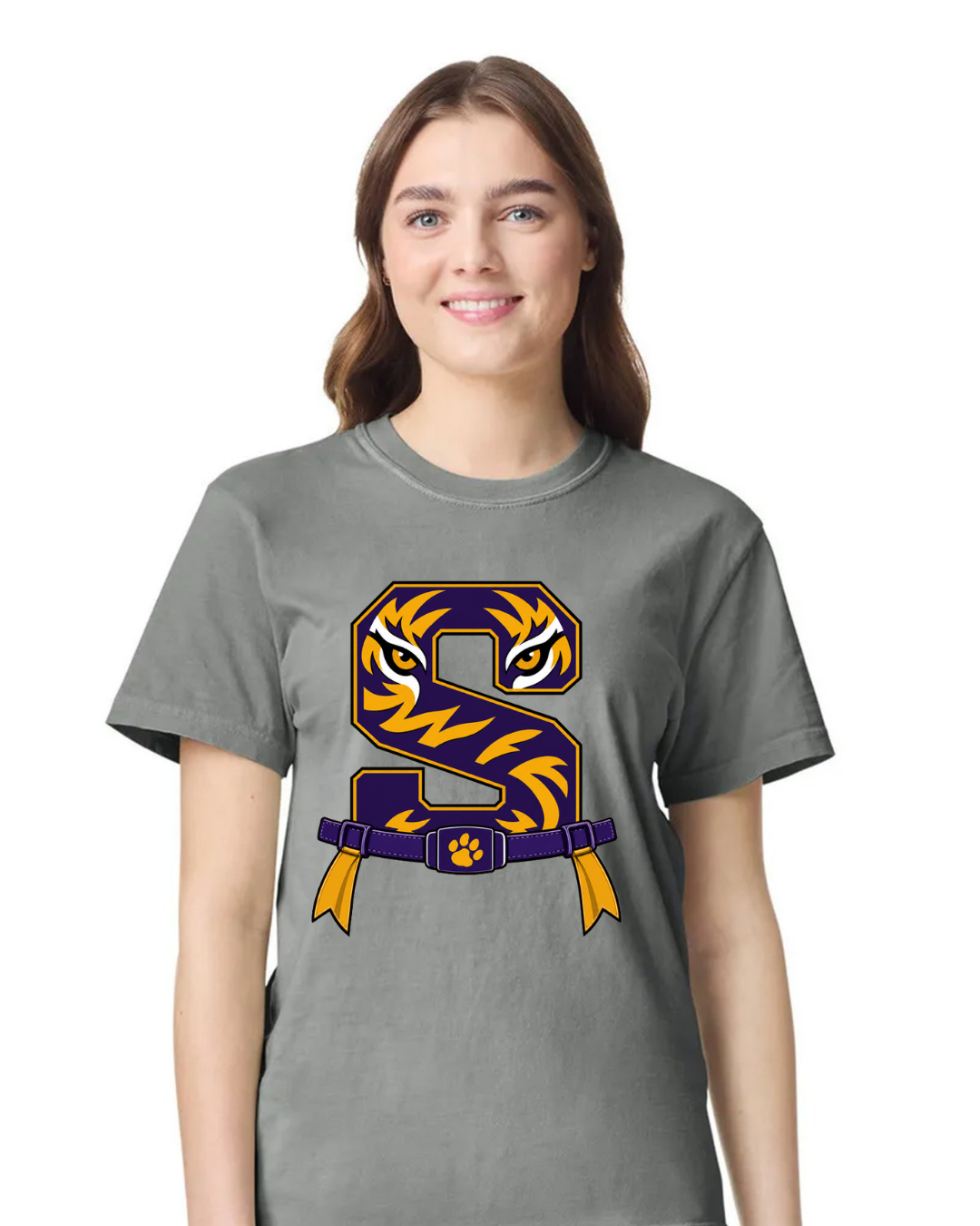 FLAG FOOTBALL GRAY COMFORT COLOR SHORT SLEEVE T-SHIRT